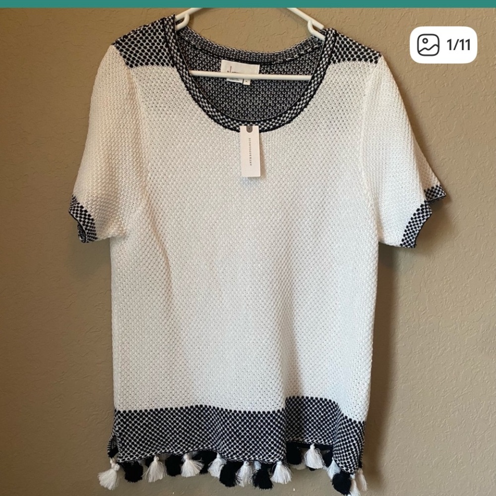 Anthropologie XL Black and White Tasseled Top NWT - Picture 2 of 4